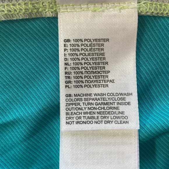 TNF Super Lightweight Running Tank - Picture 8 of 8